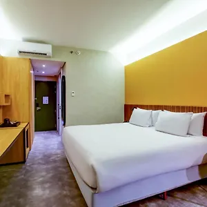 4* Hotel Hilton Garden Reboucas
