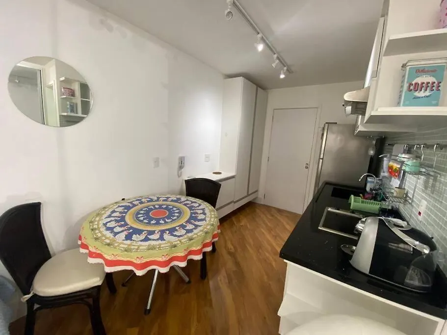 Studio Prox Ao Metro Republica Sao Paulo 0*,